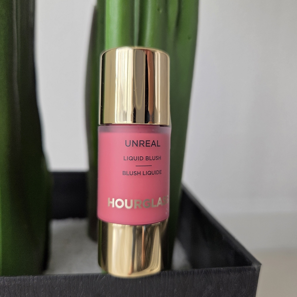 Hourglass Unreal Liquid Blush - Vibrant Pink